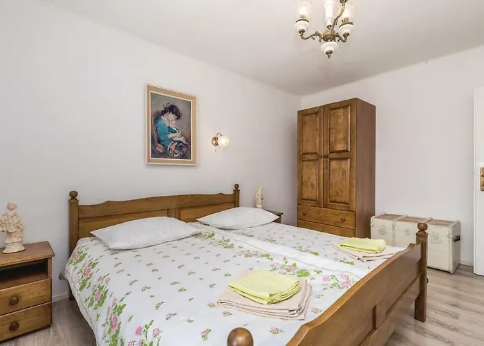 Feriehus Kalla Supetarska Draga