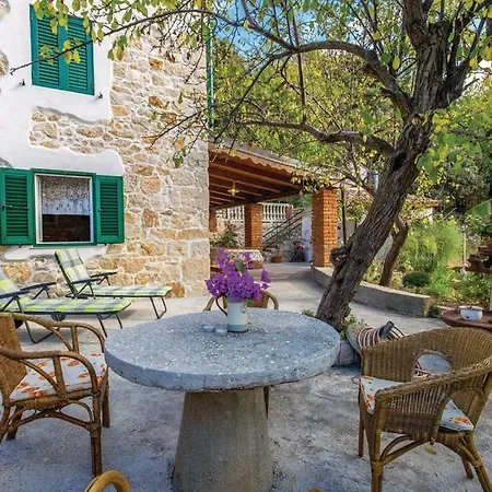 Holiday home Kalla Supetarska Draga