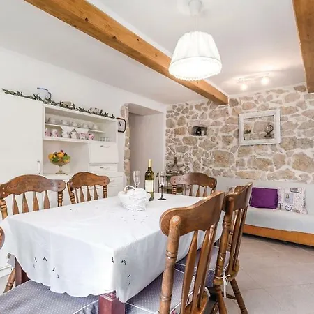 Ferienhaus Kalla Supetarska Draga