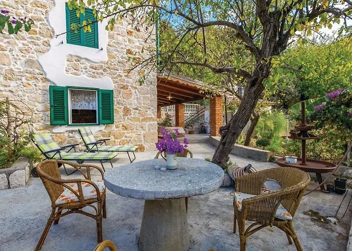 Holiday home Kalla Supetarska Draga