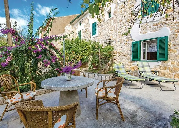 Kalla Holiday home Supetarska Draga